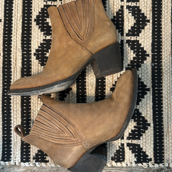 Old Gringo booties ✨ - Picture 3 of 4